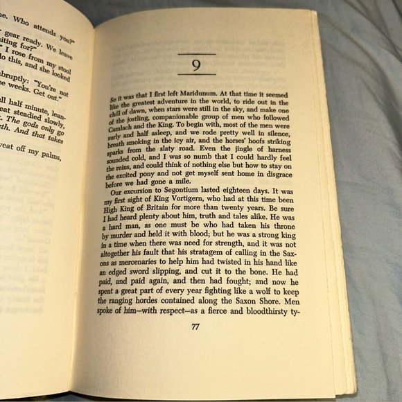 Vintage Book, The Crystal Cave
Novel by Mary Stewart, Hardcover 1970 - Picture 6 of 14